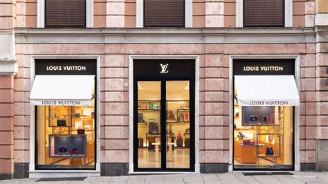 jean louis vuitton genova|louis jean divorce.